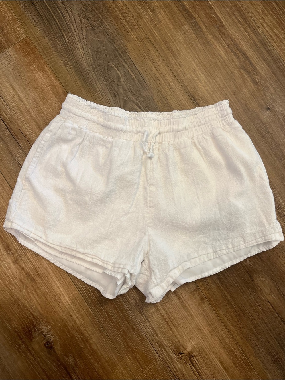 abercrombie kids White Elastic Waist Pull-On Shorts